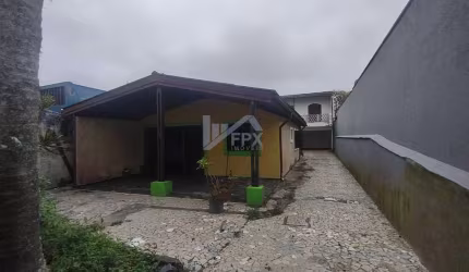 Casa para Venda em Itanhaém, Balneário Gaivota, 3 dormitórios, 2 suítes, 1 banheiro, 8 vagas
