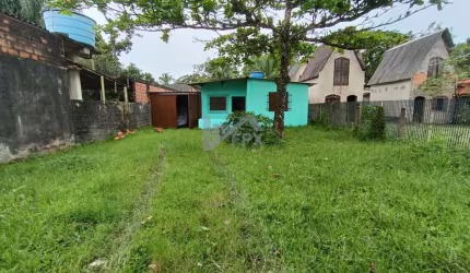 Casa para Venda em Itanhaém, Jardim Fenix, 3 dormitórios, 1 banheiro, 10 vagas