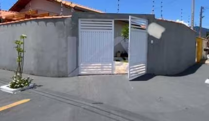 Casa para Venda em Peruíbe, Nova Peruíbe, 2 dormitórios, 1 suíte, 1 banheiro, 3 vagas