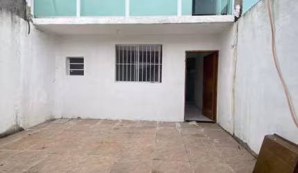 Sobrado para Venda em Itanhaém, Jardim das Palmeiras, 2 dormitórios, 2 suítes, 1 banheiro, 2 vagas