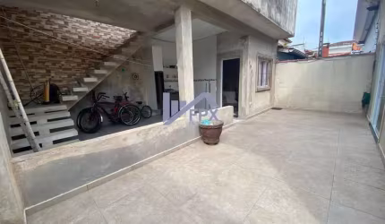 Casa para Venda em Itanhaém, Praia dos Sonhos, 2 dormitórios, 1 suíte, 2 banheiros, 2 vagas