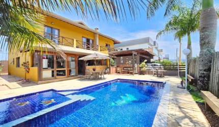 Casa Alto Padrão para Venda em Peruíbe, Boungainville 4, 5 dormitórios, 4 suítes, 2 banheiros, 4 vagas