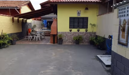 Casa para Venda em Itanhaém, Jardim Regina, 3 dormitórios, 1 suíte, 2 banheiros, 3 vagas