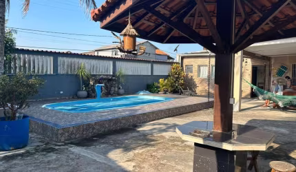 Casa para Venda em Itanhaém, Jardim das Palmeiras, 2 dormitórios, 2 suítes, 2 banheiros, 4 vagas