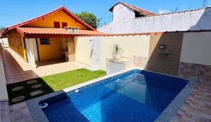 Casa para Venda em Mongaguá, Vera Cruz, 3 dormitórios, 1 suíte, 1 banheiro, 2 vagas