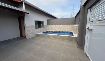 Casa para Venda em Itanhaém, Suarão, 2 dormitórios, 1 suíte, 1 banheiro, 2 vagas