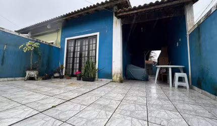 Casa para Venda em Itanhaém, Jardim Grandesp, 2 dormitórios, 1 suíte, 1 banheiro, 2 vagas