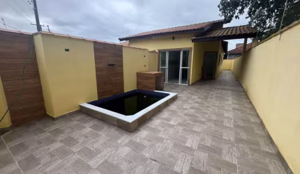 Casa para Venda em Itanhaém, Jardim Regina, 2 dormitórios, 1 banheiro, 2 vagas