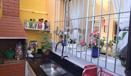 Casa para Venda em Itanhaém, Jardim Jamaica, 2 dormitórios, 1 suíte, 2 banheiros, 1 vaga