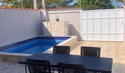 Casa para Venda em Itanhaém, Suarão, 2 dormitórios, 1 suíte, 1 banheiro, 2 vagas