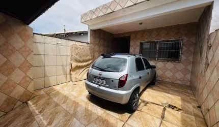 Casa para Venda em Itanhaém, Jardim Grandesp, 3 dormitórios, 2 banheiros, 2 vagas