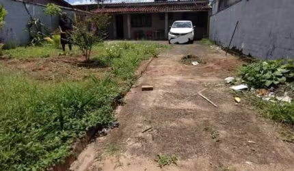 Casa para Venda em Mongaguá, Balneario Itaoca, 2 dormitórios, 1 banheiro, 10 vagas