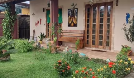 Casa para Venda em Peruíbe, Jardim São Luiz, 3 dormitórios, 1 suíte, 4 banheiros, 4 vagas