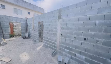 Casa para Venda em Itanhaém, Jardim Regina, 2 dormitórios, 1 suíte, 1 banheiro, 1 vaga