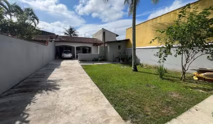 Casa para Venda em Itanhaém, Balneário Gaivota, 1 dormitório, 2 banheiros, 10 vagas