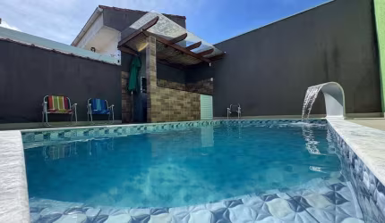 Casa para Venda em Peruíbe, Nova Peruíbe, 2 dormitórios, 1 suíte, 1 banheiro, 3 vagas