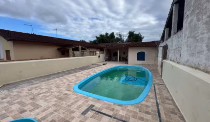 Casa para Venda em Itanhaém, Bopiranga, 2 dormitórios, 2 banheiros, 5 vagas