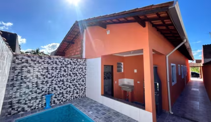 Casa para Venda em Itanhaém, Tupy, 2 dormitórios, 1 suíte, 2 banheiros, 2 vagas