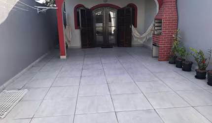 Casa para Venda em Itanhaém, Umuarama, 2 dormitórios, 1 banheiro, 2 vagas