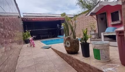 Casa para Venda em Itanhaém, Laranjeiras, 4 dormitórios, 2 banheiros, 1 vaga