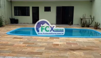 Casa para Venda em Itanhaém, Nova Itanhaém, 3 dormitórios, 1 suíte, 2 banheiros, 3 vagas