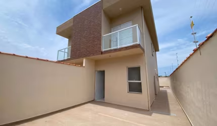 Casa para Venda em Itanhaém, Umuarama, 2 dormitórios, 1 suíte, 2 banheiros, 1 vaga