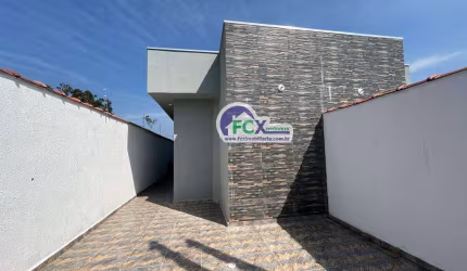 Casa para Venda em Itanhaém, Tupy, 2 dormitórios, 1 suíte, 1 banheiro, 2 vagas