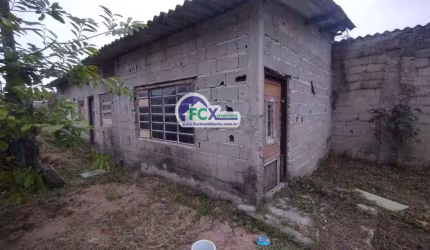Casa para Venda em Itanhaém, Jardim Marilu, 1 dormitório, 1 banheiro, 2 vagas