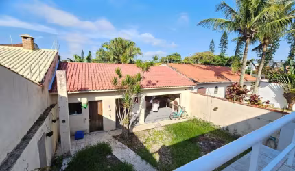 Casa para Venda em Itanhaém, Cibratel 1, 3 dormitórios, 3 suítes, 1 banheiro, 2 vagas