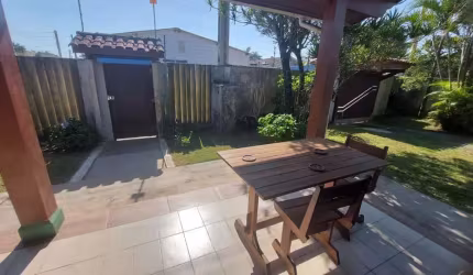 Casa para Venda em Itanhaém, Jardim Suarão, 4 dormitórios, 1 suíte, 2 banheiros, 10 vagas