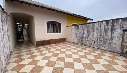 Casa para Venda em Itanhaém, Tropical, 2 dormitórios, 1 suíte, 1 banheiro, 2 vagas