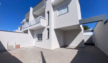 Casa para Venda em Itanhaém, Jardim Lindomar, 3 dormitórios, 1 suíte, 1 banheiro, 2 vagas
