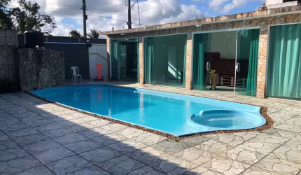 Casa para Venda em Peruíbe, Jardim São Luis, 1 dormitório, 1 banheiro, 2 vagas