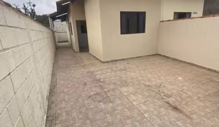 Casa para Venda em Itanhaém, Tropical, 2 dormitórios, 1 banheiro, 2 vagas