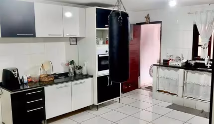 Casa para Venda em Praia Grande, Sítio do Campo, 4 dormitórios, 1 suíte, 2 banheiros, 2 vagas