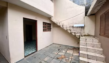 Casa para Venda em Itanhaém, Belas Artes, 2 dormitórios, 2 banheiros, 2 vagas