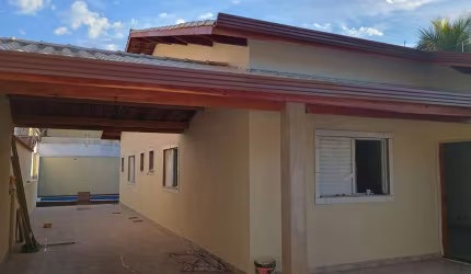 Casa para Venda em Itanhaém, Tupy, 3 dormitórios, 1 suíte, 1 banheiro, 5 vagas