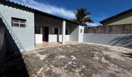Casa para Venda em Itanhaém, Tupy, 2 dormitórios, 1 suíte, 1 banheiro, 7 vagas