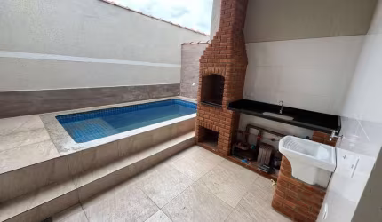 Casa para Venda em Itanhaém, Corumbá, 3 dormitórios, 2 suítes, 1 banheiro, 2 vagas