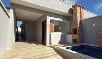 Casa para Venda em Peruíbe, Balneário São João Batista, 2 dormitórios, 1 suíte, 1 banheiro, 2 vagas