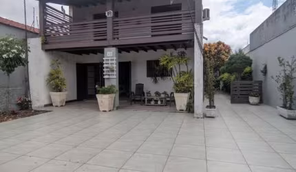 Casa para Venda em Itanhaém, Cibratel 1, 3 dormitórios, 1 suíte, 2 banheiros, 6 vagas