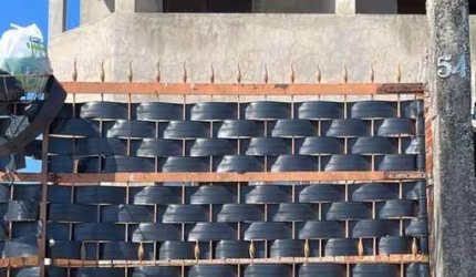 Casa para Venda em Itanhaém, Umuarama, 3 dormitórios, 1 suíte, 1 banheiro, 2 vagas