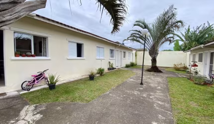 Casa em Condomínio para Venda em Itanhaém, Umuarama, 2 dormitórios, 1 banheiro, 1 vaga