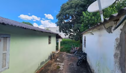 Casa para Venda em Atibaia, Alvinópolis, 4 dormitórios, 2 suítes, 3 banheiros, 4 vagas