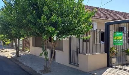 Casa com 1 quarto à venda na BUARQUE DE MACEDO, 1470, São João, Montenegro, 100 m2 por R$ 1.150.000