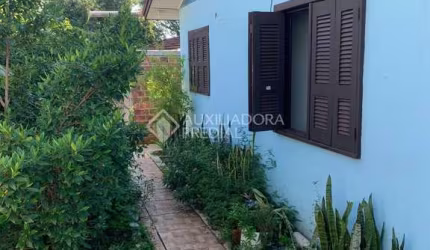 Casa com 3 quartos à venda na FLORINDO MACHADO, 646, Centenário, Montenegro, 79 m2 por R$ 286.000