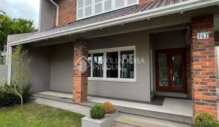 Casa com 3 quartos à venda na ARTUR RENNER, 167, Progresso, Montenegro, 277 m2 por R$ 1.170.000