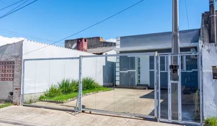 Casa com 3 dormitórios no Parque da Matriz