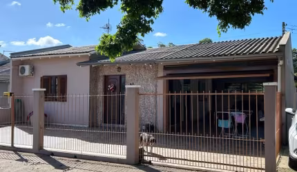 Casa de 3 Dormitórios no Jardim do Bosque