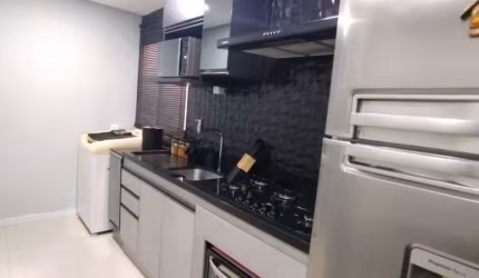 Encantador apartamento térreo no Parque da Matriz